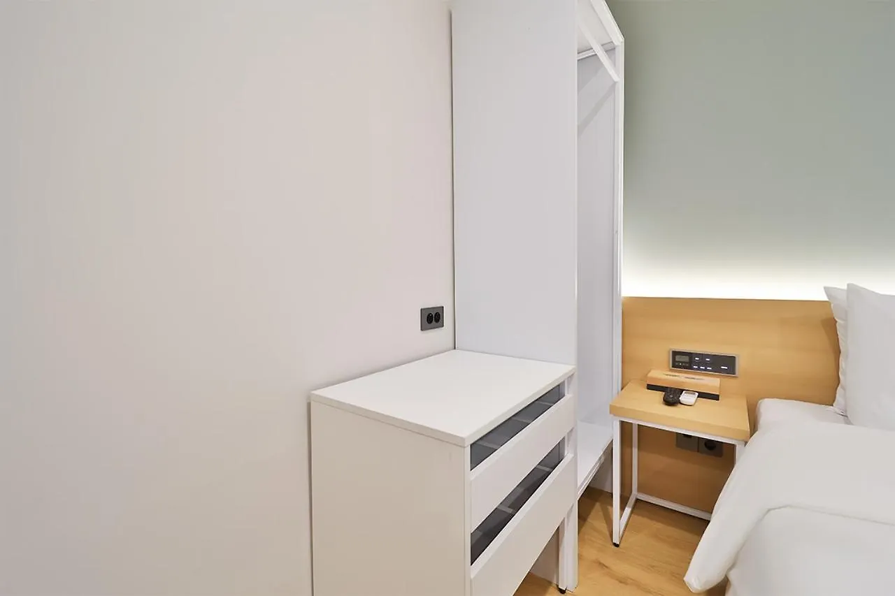 Gongdam Stay Hotel Ulsan Samsan 3*,  대한민국